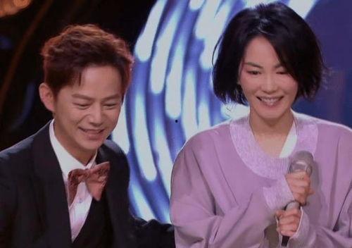 离婚后，前妻成了我最仰慕的歌坛天后